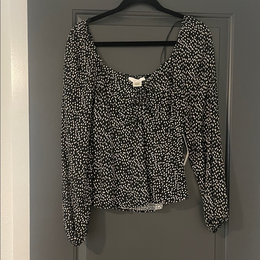 URBAN Romantics Black and White Patterned Blouse